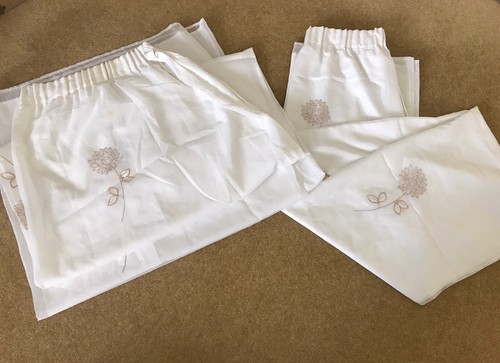 Pair curtains white net - pair, of